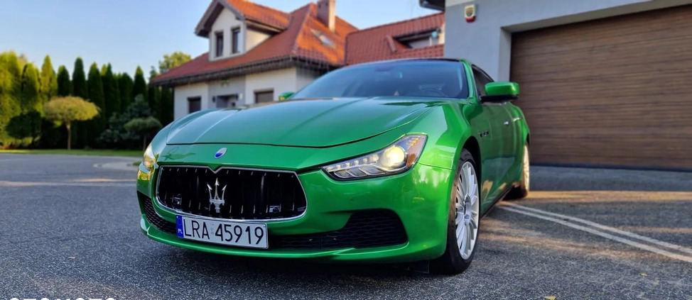 Maserati Ghibli cena 103000 przebieg: 120000, rok produkcji 2014 z Chocz małe 301